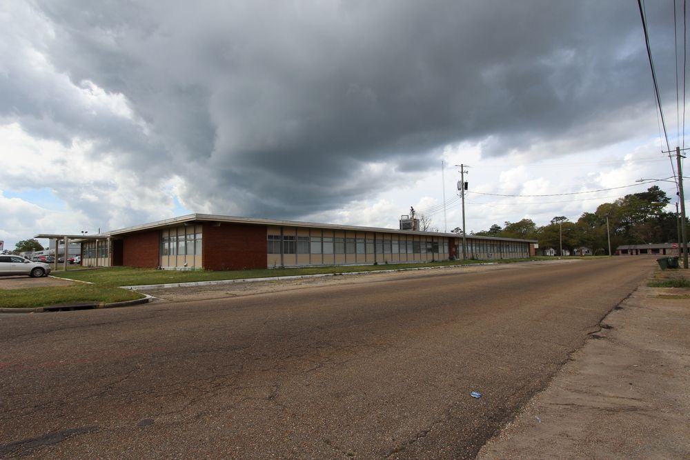 Cornerstone Building: 301 Humble Ave, Hattiesburg, MS 39401